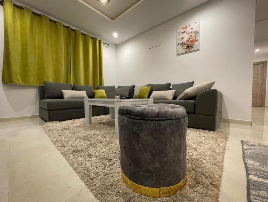 Experience De Luxe Ultime / Parking / Restaurant / Cafe / Carrefour Apartment Уджда Екстериор снимка